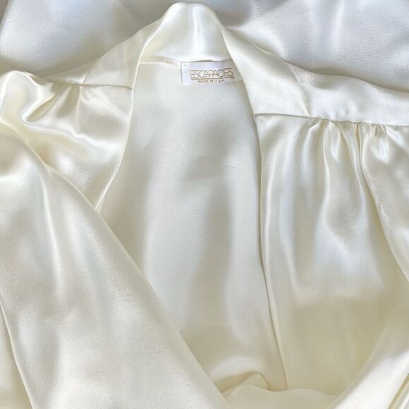 Vintage 80s ESCAPADES Satin Tank Tops Plus 1X Ivory V-neck Blouse Career USA - Picture 3 of 3